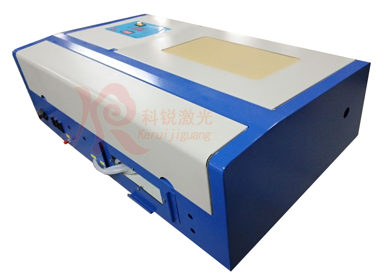 后側(cè)面.jpg 后側(cè)面.jpg